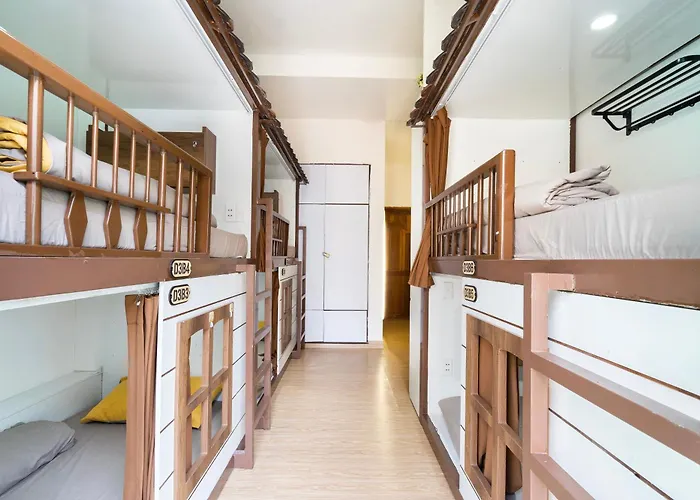 Dorms Bui Vien - Walking Street