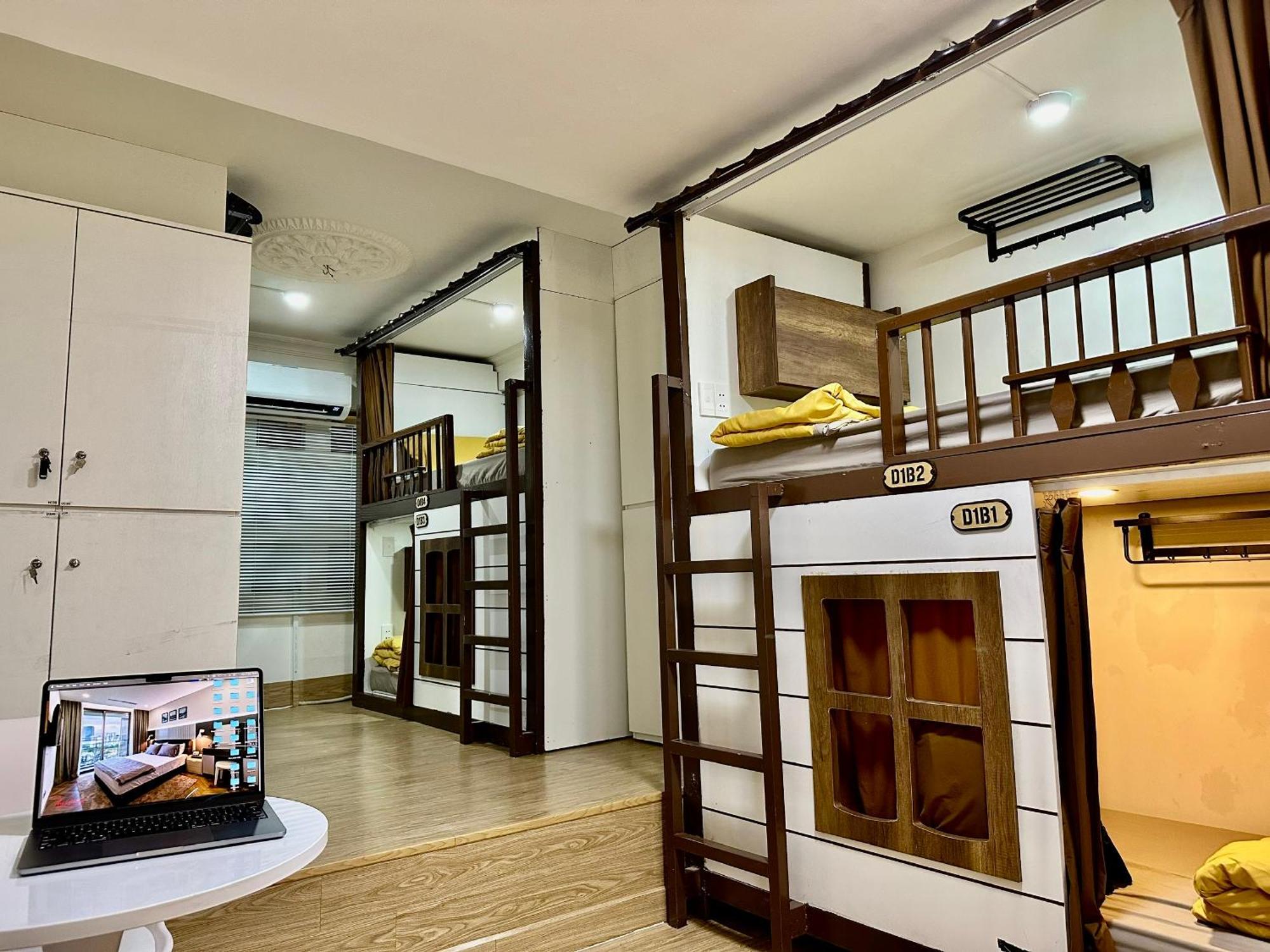 Dorms Bui Vien - Walking Street